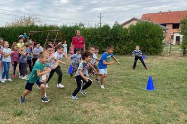 U okviru Dečje nedelje u Bogatiću promovisan sport i zdravi stilovi života