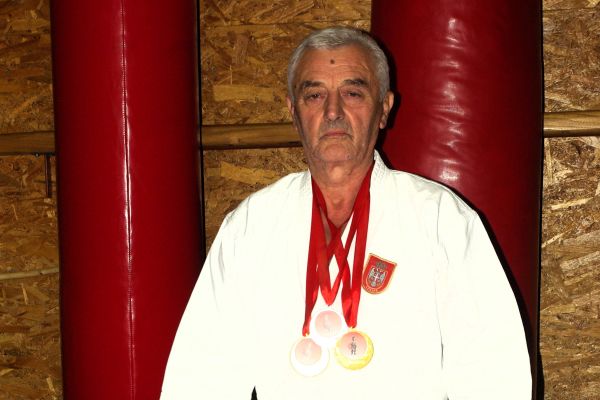 Tri medalje uvod za Svetski šampionat