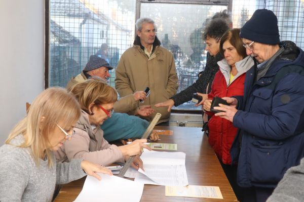 Do 18.00 časova u Šapcu glasalo 57 odsto birača