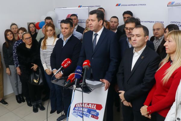 Српској напредној странци апсолутна већина у Шапцу