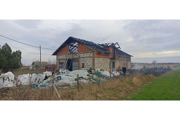 Velika materijalna šteta u Jevremovcu nakon još jednog nesavesog paljenja