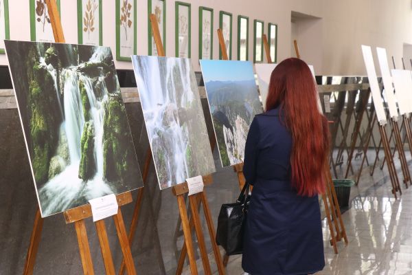 U Odseku za poljoprivredno-poslovne studije otvorena izložba "Geopark Đerdap"