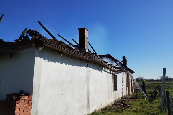 Požar na crkvenom domu u Bogosavcu