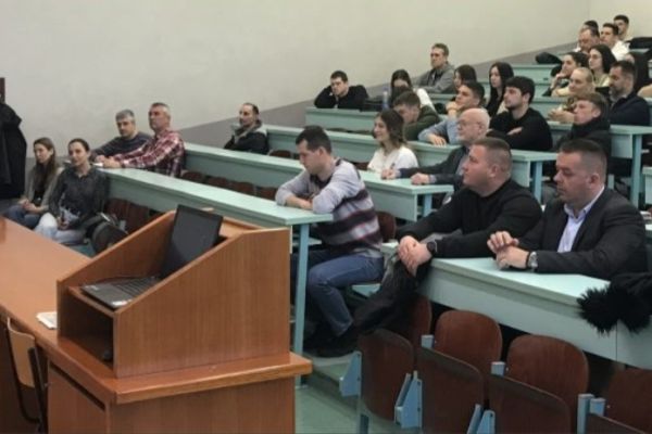 Predstavnici opštine Vladimirci učestvovali na stručnoj tribini