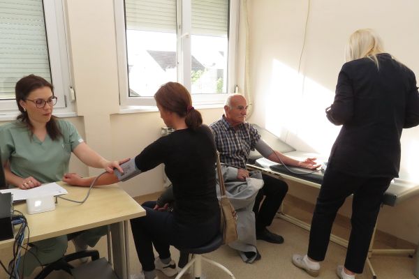 На превентивне кардиолошке прегледе у ОБ Шабац одазвало се 136 особа