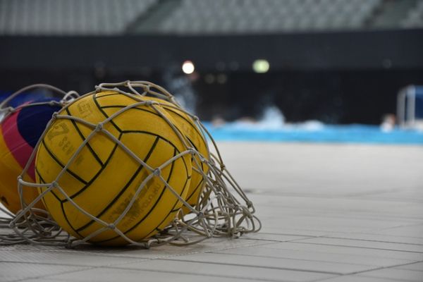 Сава сигурно кроз групну фазу