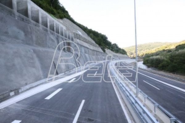Poledica na putevima u planinskim predelima