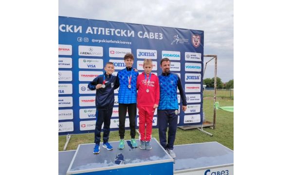 Титула за Двокића