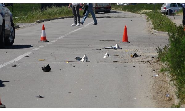 Vozač službenog mopeda izgubio život