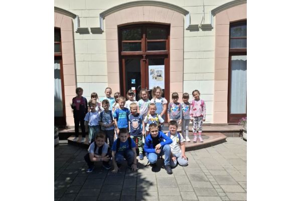 Predškolci iz Gornje Vranjske u poseti Biblioteci