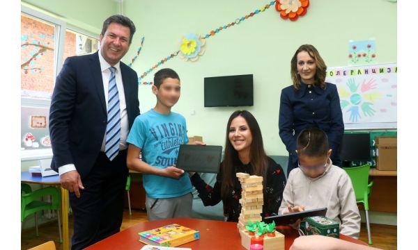 Ситне пажње свима требају