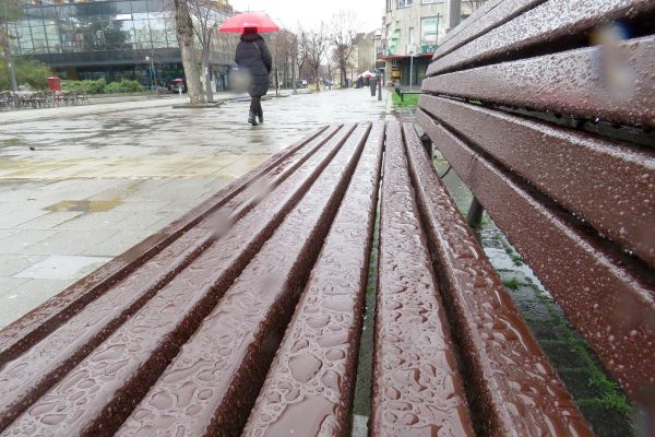 Nestabilno, mogući pljuskovi i grmljavine
