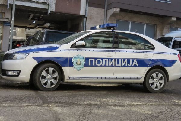 МУП апеловао на возаче да поштују прописе током празника