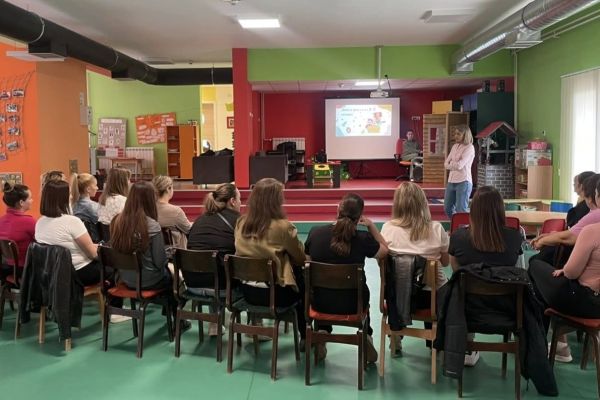 Коцељева: Трибине на тему развоја и артикулације гласова код деце
