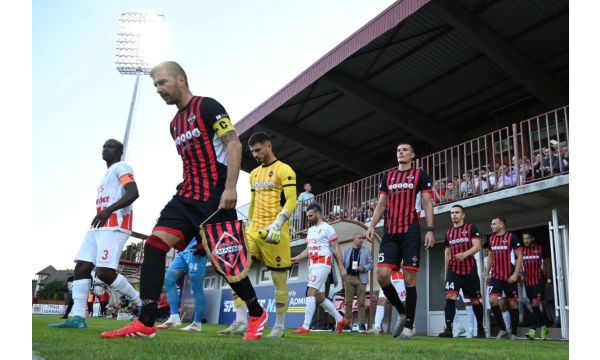 Super liga mora čekati