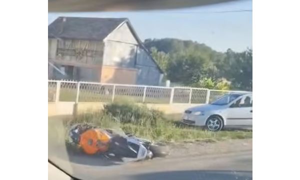 Жена погинула, младић повређен
