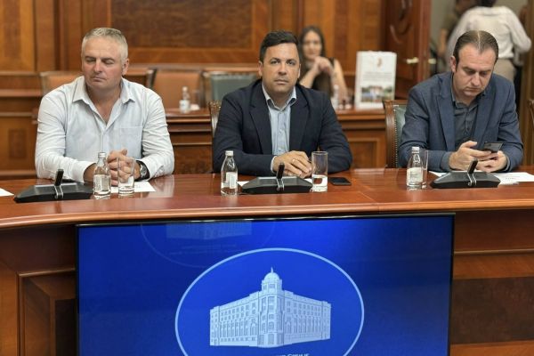 Немања Пајић на састанку поводом организације манифестације “Јединство и снага - Србија”