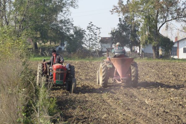 Јавни позив организацијама у области пољопривреде за учешће у програму подршке који финансира ЕУ