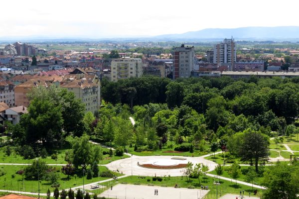 Sunčano i veoma toplo