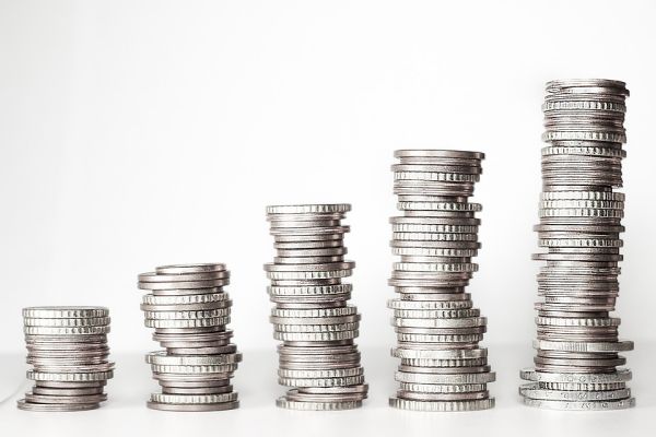 Међугодишња инфлација у Србији у мају била 3,8 одсто