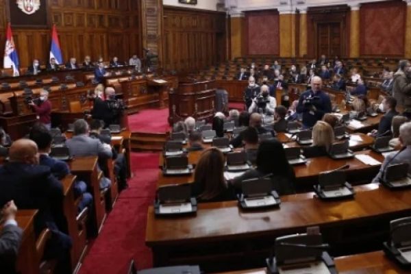 Усвојен закон о Алиментационом фонду и измене медијских закона
