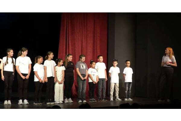 Javni čas Dečije scene pozorišta „Janko Veselinović“ oduševio publiku