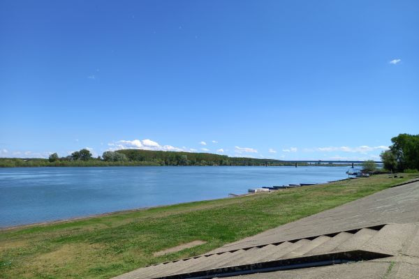 Sava u stagnaciji, temperatura vode iznad proseka