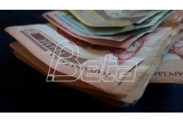Prosečna zarada u Srbiji u julu bila 109.071 dinar, medijalna 85.000 dinara