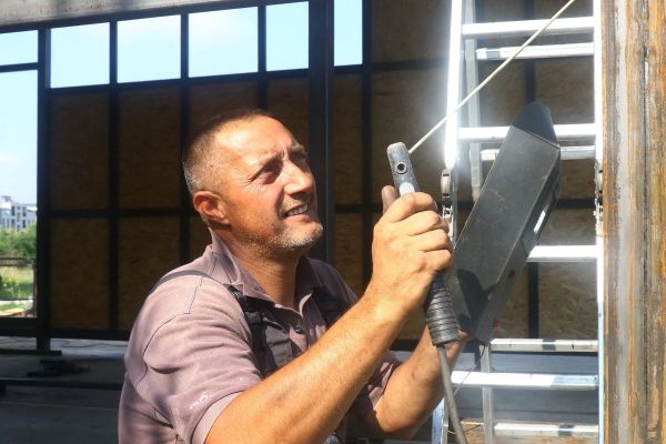 Izgradnja čamaca: Po principu „veslo u ruke“