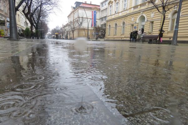 Увече киша и локални пљускови са грмљавином