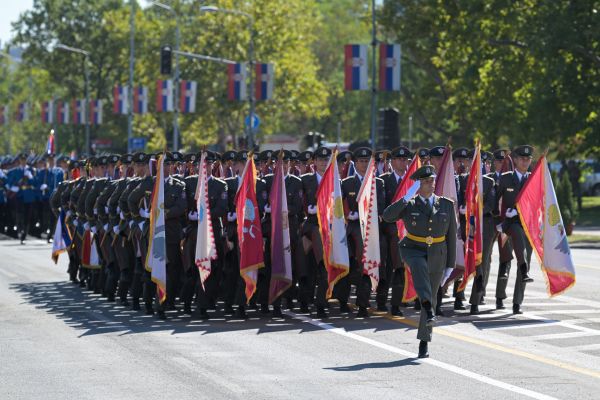 У Београду данас велика војна парада “Снага јединства” са више од 10.000 учесника