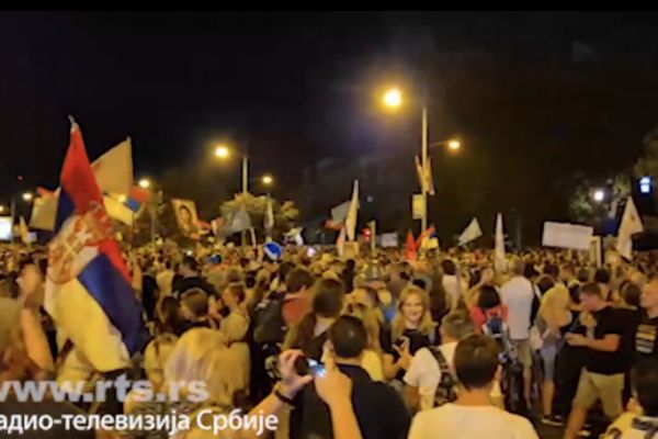 Протест у Новом Саду и сукоби са Полицијом