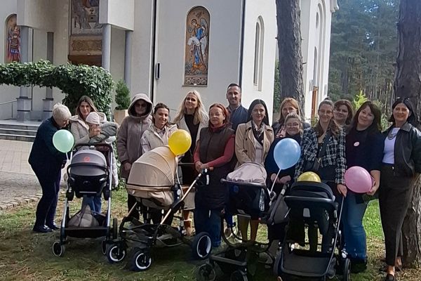 Druženje i promocija dojenja na Letnjikovcu