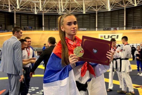 Jana Lukić - šampionka Evrope sanja i seniorske titule