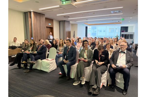 Međugeneracijska solidarnost kao strateški cilj