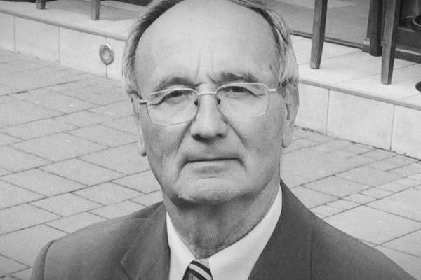 IN MEMORIAM: Момчило Ивановић (1952-2025)