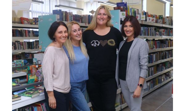 Седам деценија одрастања уз књигу