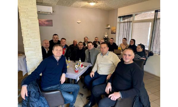 Ниче велелепна школа у Прову