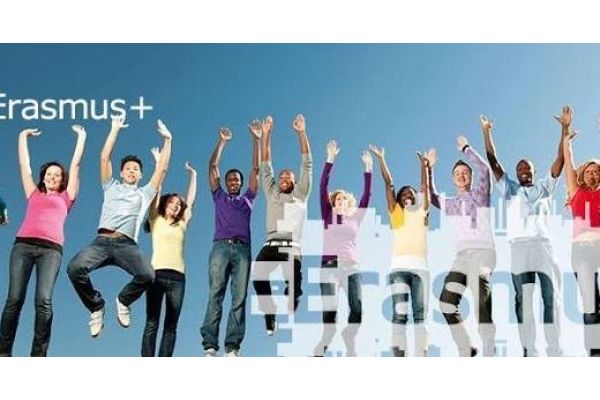 Lazinoj školi Erazmus+ akreditacija