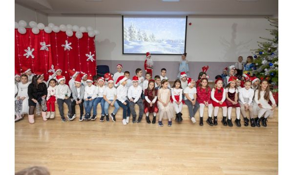 NOVOGODIŠNjA  PRIREDBA U OŠ „MAJUR” U MAJURU