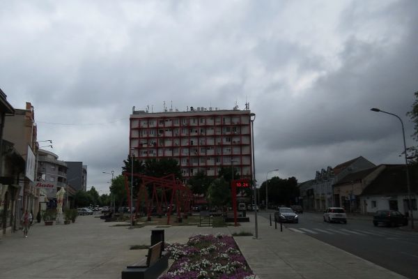 Време за дане викенда: Облачно и ветровито