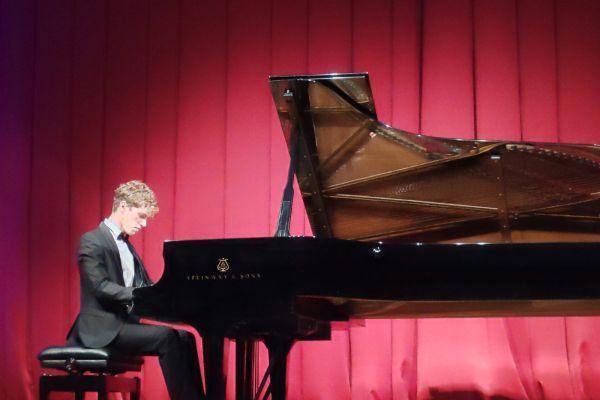 Aleksa Radanović poklonio Šapčanima koncert za pamćenje