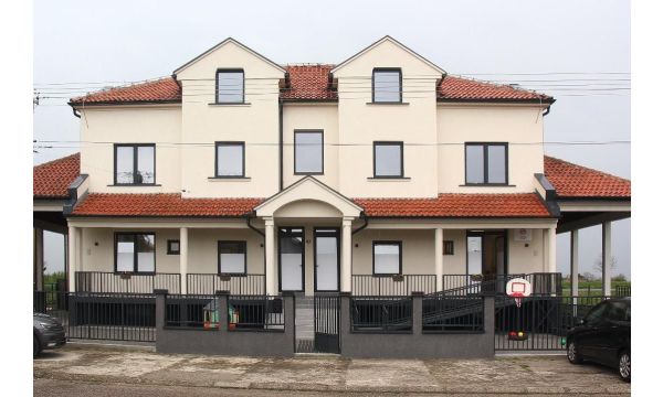 Gradonačelnik i predsednik Skupštine posetili novi vrtić „Hajdi“