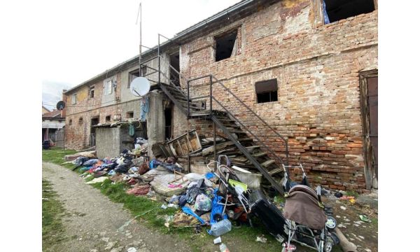 Zatvoreni svi ulazi u „Čardak“
