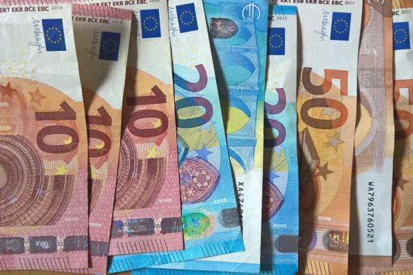 Evro danas 117,39 dinara