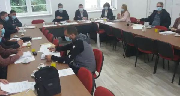 Промена статута и ребаланс буџета