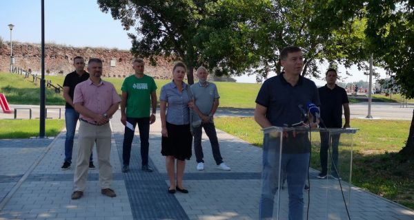 Ако слободни грађани Шапца изађу на изборе, одбранићемо нормалан живот