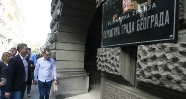 Зеленовић и Бастаћ затражили информације од Радојичића о радовима на Тргу Републике